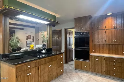 Kitchen - 1703 4th Ave E, Williston, ND 58801 photo 14 of 20