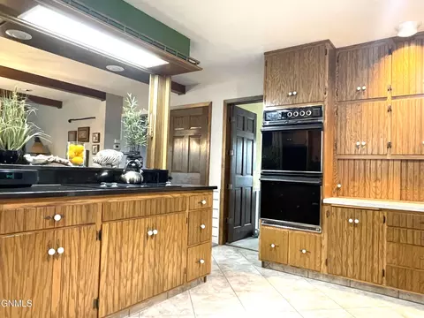 Kitchen - 1703 4th Ave E, Williston, ND 58801 photo 9 of 20