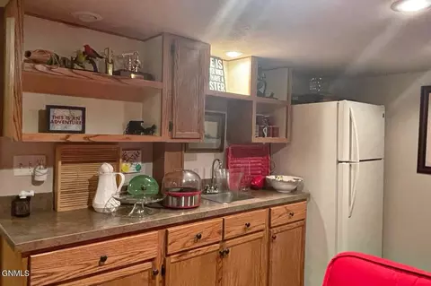 Kitchen - 1703 4th Ave E, Williston, ND 58801 photo 20 of 20