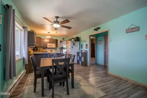 Dining - 60 20th St SW, Dickinson, ND 58601 photo 2 of 2