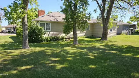 505 2nd Ave W, Edgeley, ND 58433 photo 8