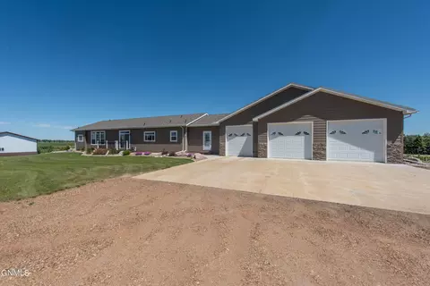 411 2nd St W, Regent, ND 58650