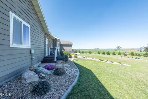 Exterior - 411 2nd St W, Regent, ND 58650 photo 15 of 18