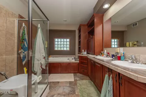 Bath - 411 2nd St W, Regent, ND 58650 photo 8 of 11