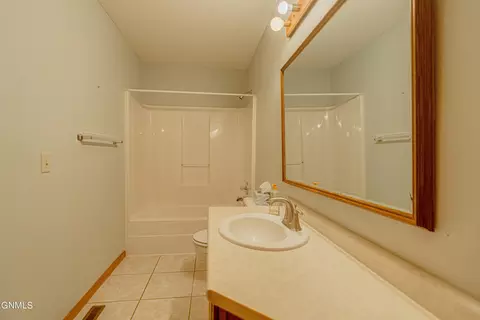 2002 E Capitol Ave, Bismarck, ND 58501 photo 28