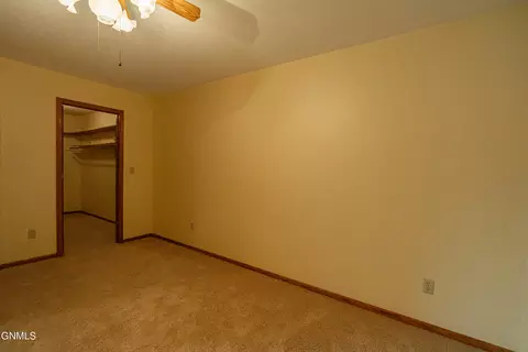 2002 E Capitol Ave, Bismarck, ND 58501 photo 25