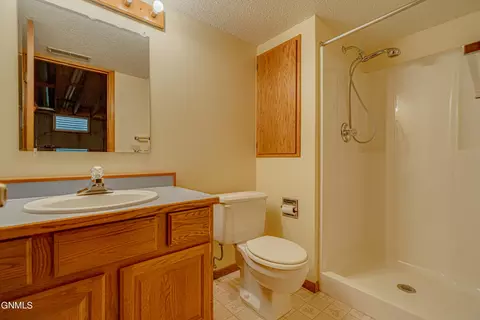 2002 E Capitol Ave, Bismarck, ND 58501 photo 48
