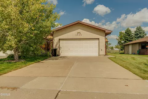 2002 E Capitol Ave, Bismarck, ND 58501 photo 55