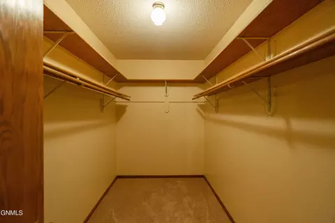 2002 E Capitol Ave, Bismarck, ND 58501 photo 27