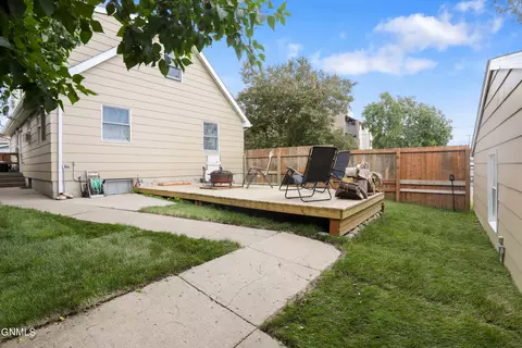 602 11th St E, Williston, ND 58801 photo 41