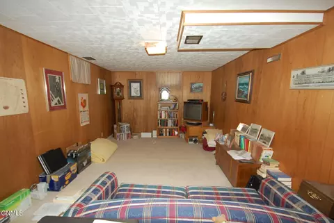 916 3rd St SW, Sidney, MT 59270 photo 14