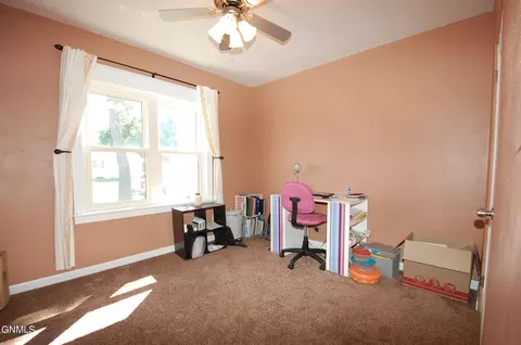 406 6th St SE, Sidney, MT 59270 photo 5