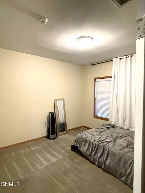 Bedroom - 3311 36th St W, Williston, ND 58801 photo 3 of 3