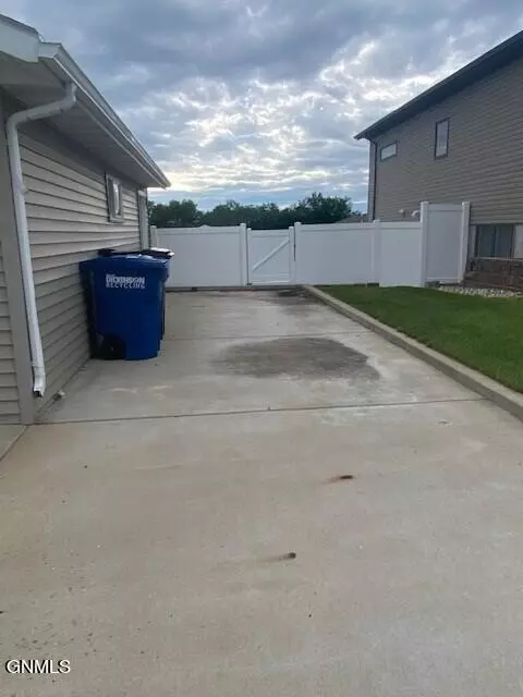 Other - 1471 4th Ave E, Dickinson, ND 58601 photo 15 of 15