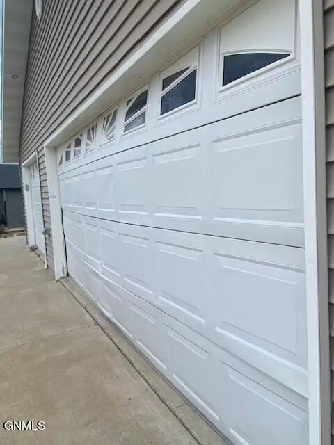 Other - 1471 4th Ave E, Dickinson, ND 58601 photo 13 of 15