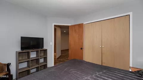 908 16th Ave E, Dickinson, ND 58601 photo 19