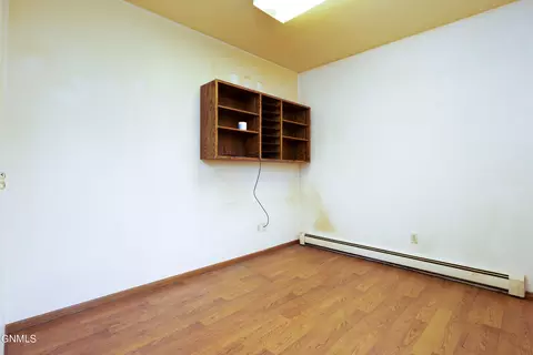 204 Collins Ave, Mandan, ND 58554 photo 12