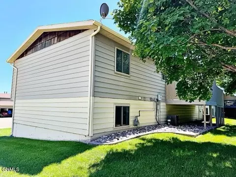 Other - 1207 E Ridge Ct, Williston, ND 58801 photo 1 of 5