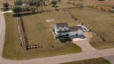 5637 Copper Pt, Bismarck, ND 58504 photo 32