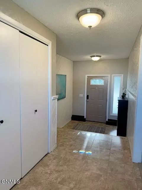 Entry Way - 2609 Skyway Ct, Williston, ND 58801 photo 1 of 3