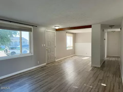Living - 2609 Skyway Ct, Williston, ND 58801 photo 1 of 4