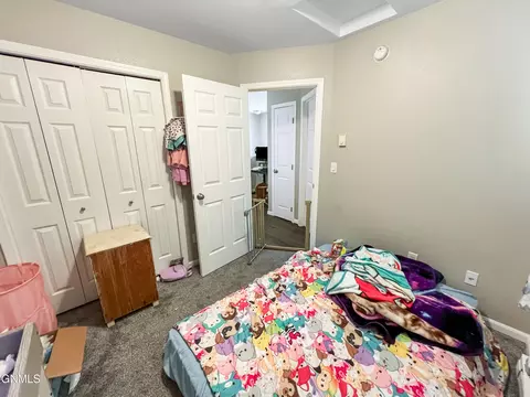 Bedroom - 1569 47th Loop SE, Minot, ND 58701 photo 4 of 5