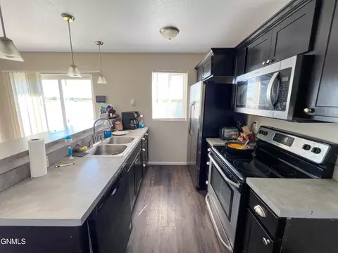 Kitchen - 1569 47th Loop SE, Minot, ND 58701 photo 1 of 3