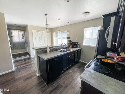 Kitchen - 1569 47th Loop SE, Minot, ND 58701 photo 2 of 3