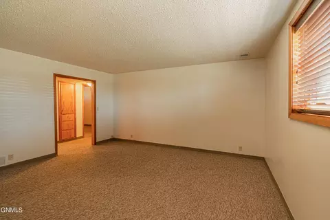 Bedroom - 2202 E Rosser Ave, Bismarck, ND 58501 photo 9 of 9