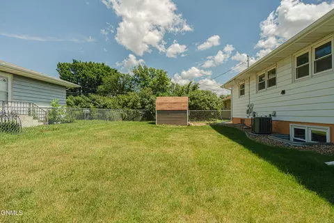 Exterior - 2202 E Rosser Ave, Bismarck, ND 58501 photo 8 of 11