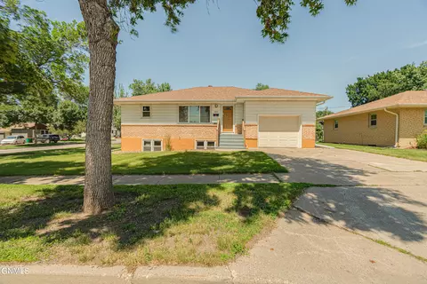 Exterior - 2202 E Rosser Ave, Bismarck, ND 58501 photo 3 of 11