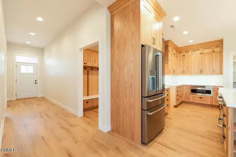 Entry Way - 321 Flint Dr, Bismarck, ND 58503 photo 2 of 3