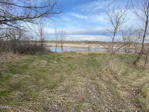 3118 13th Ave E, Williston, ND 58801 photo 15