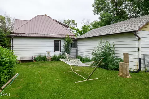 506 Grant St, Carson, ND 58529 photo 18