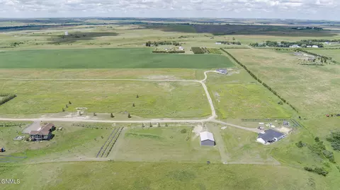 674 Harmony Lp, Hazen, ND 58545 photo 13