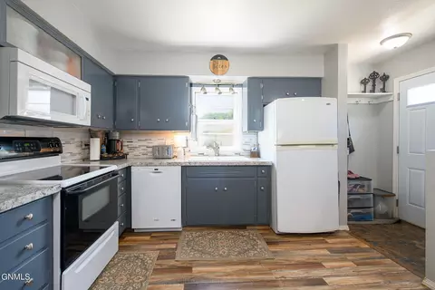 2531 B Ave E, Bismarck, ND 58501 photo 7