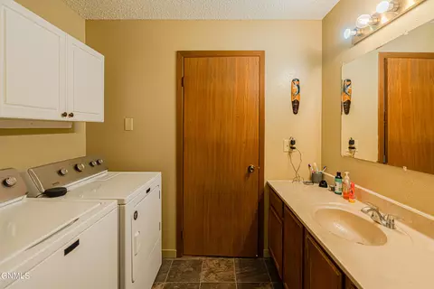 Other - 2023 11th Ave SE, Mandan, ND 58554 photo 5 of 5