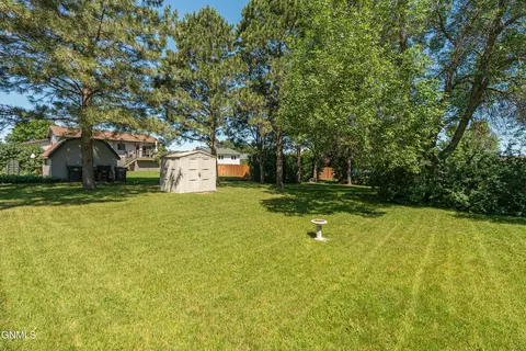 Exterior - 2023 11th Ave SE, Mandan, ND 58554 photo 1 of 2