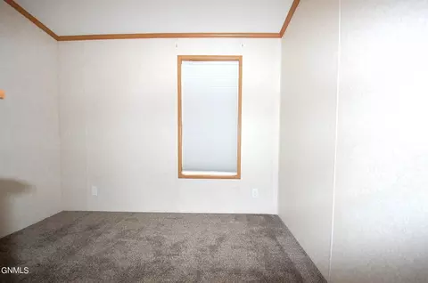 17 E 3rd St E, Fairview, MT 59221 photo 11