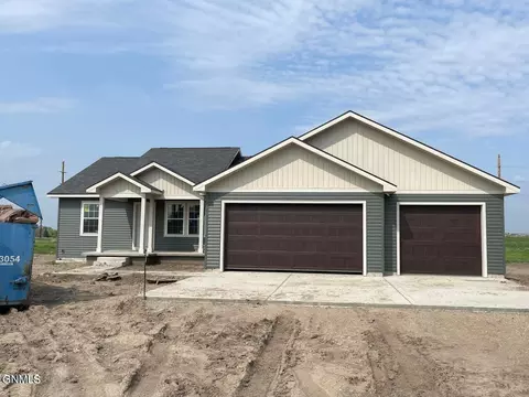5479 Fresh Water Ln, Williston, ND 58801