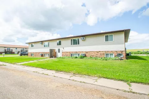 16 11th St NW, Hazen, ND 58545