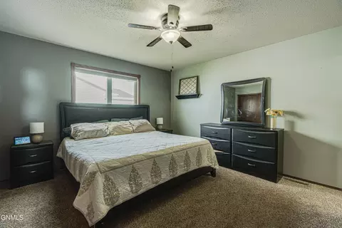 Bedroom - 4819 Calgary Ave E, Bismarck, ND 58503 photo 1 of 8
