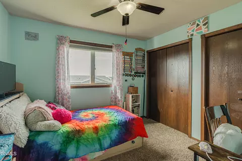Bedroom - 4819 Calgary Ave E, Bismarck, ND 58503 photo 5 of 8