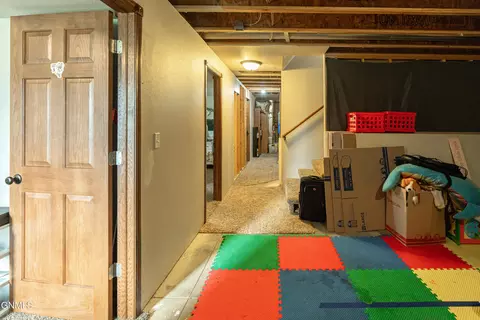 Entry Way - 4819 Calgary Ave E, Bismarck, ND 58503 photo 5 of 5