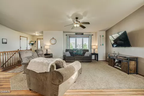 Living - 4819 Calgary Ave E, Bismarck, ND 58503 photo 4 of 5