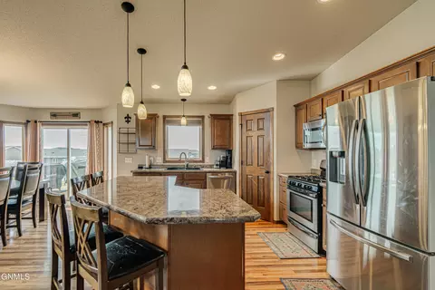 Kitchen - 4819 Calgary Ave E, Bismarck, ND 58503 photo 2 of 7
