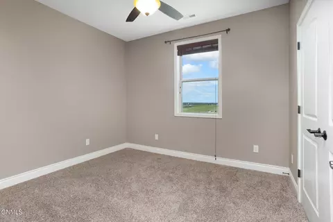 1913 14th St W, Williston, ND 58801 photo 22