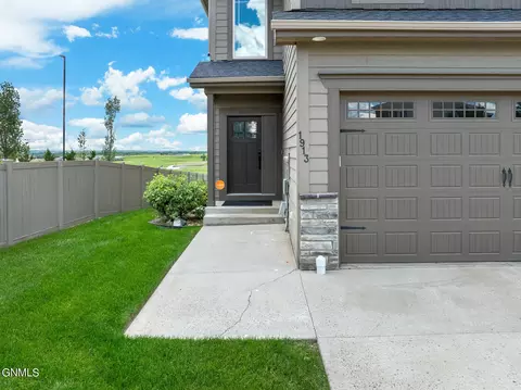 1913 14th St W, Williston, ND 58801 photo 2