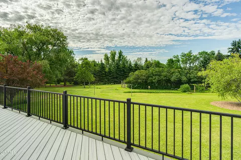 Exterior - 3105 Dublin Dr, Bismarck, ND 58503 photo 4 of 22