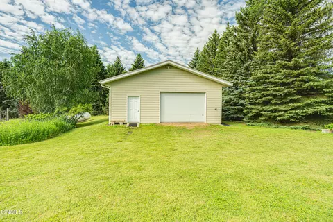 Other - 3105 Dublin Dr, Bismarck, ND 58503 photo 41 of 45